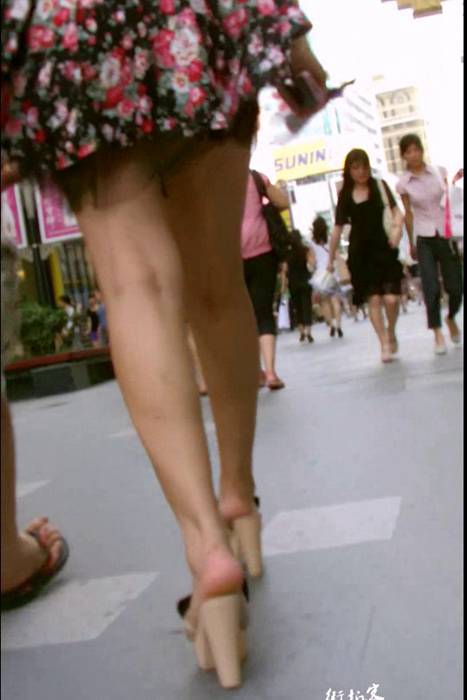 [街拍客视频]jx0135 情人节遇到的美腿漂亮美眉